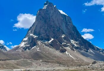 zanskar-shinkula-rock-spire-river